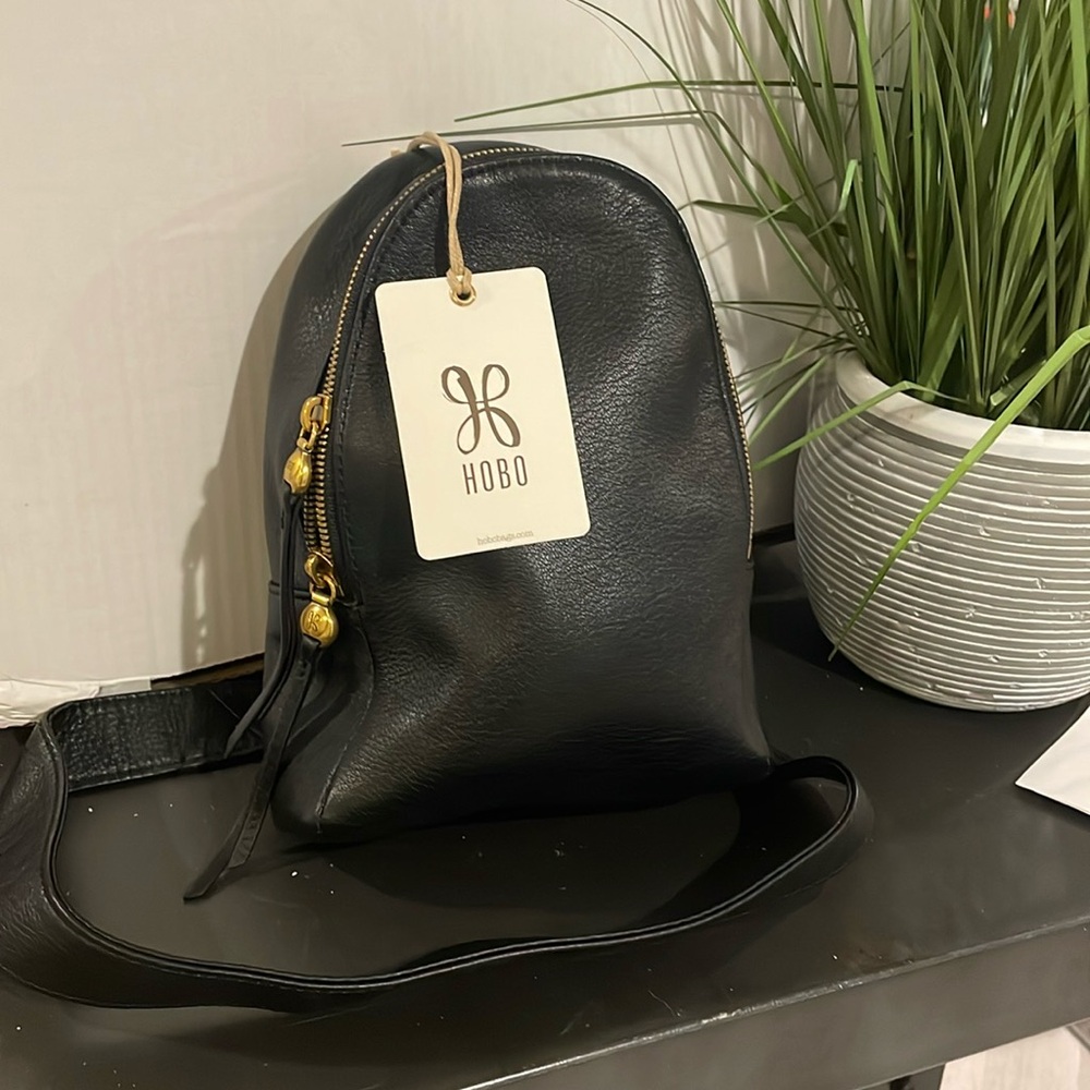 Brand new with tags. Black Hobo brand Leather Fern Sling